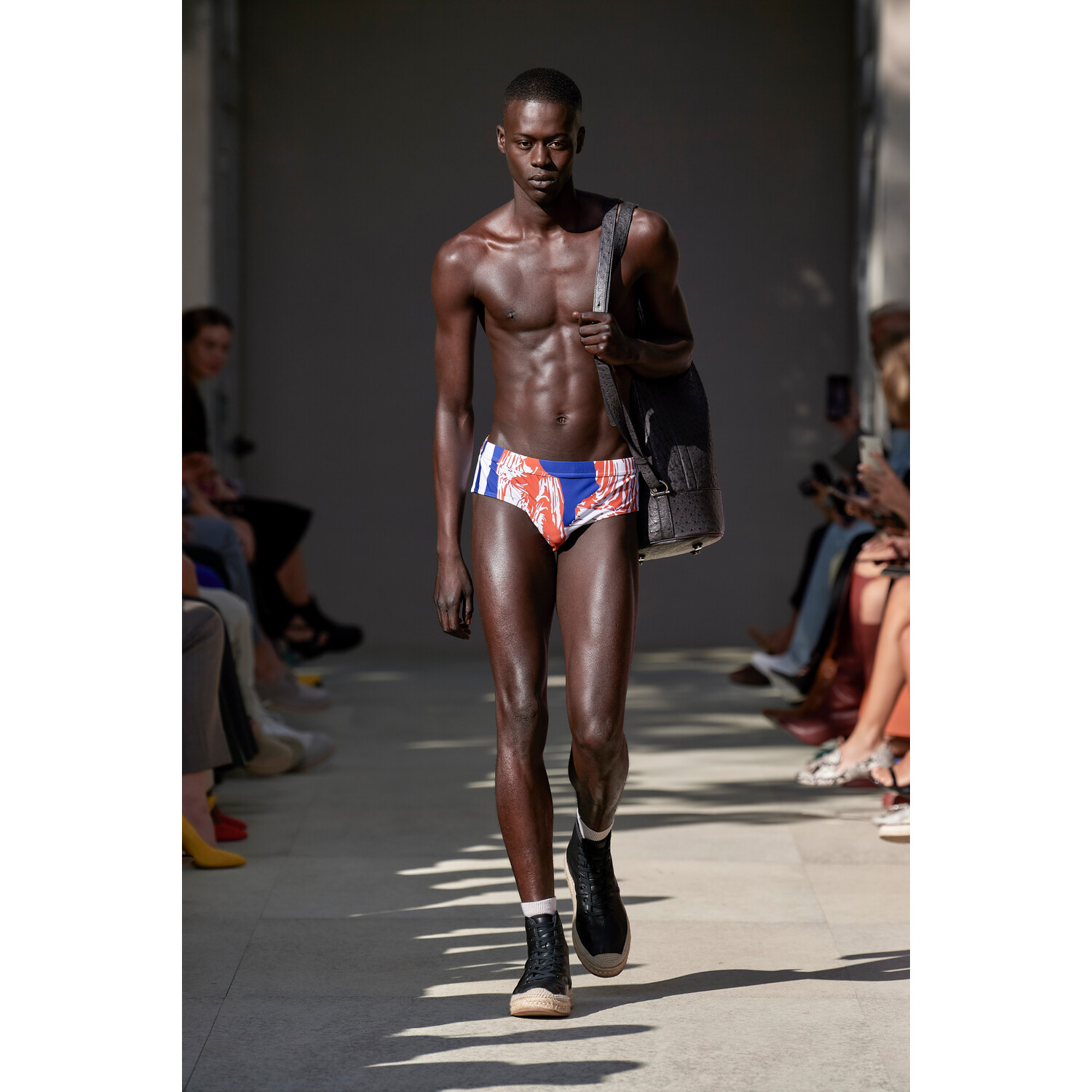 Фото Salvatore Ferragamo Spring 2020 / Salvatore Ferragamo весна-лето 2020 / Неделя моды: Милан